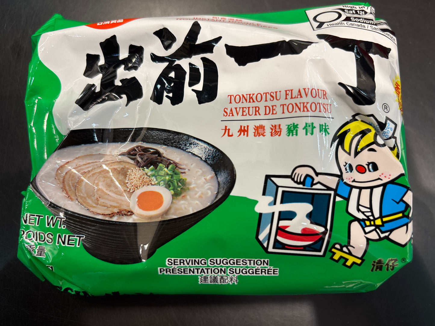 Nouilles instantanées(saveur tonkotsu) 出前一丁 九州猪骨浓汤100g