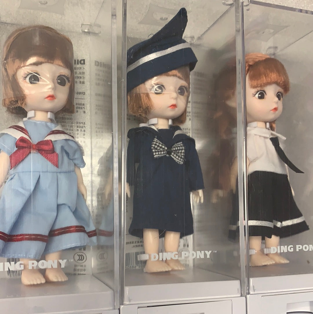 Bonbon avec poupée 学院系 软糖