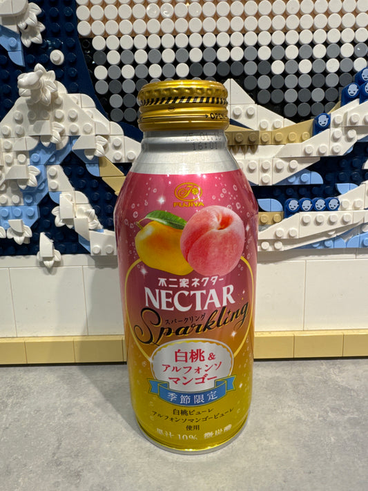 Boisson pétillante à la pêche et mangue