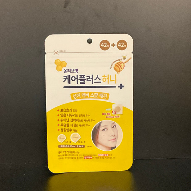 OLIVE YOUNG -- Care Plus Scar Cover Spot Patch Honey Box