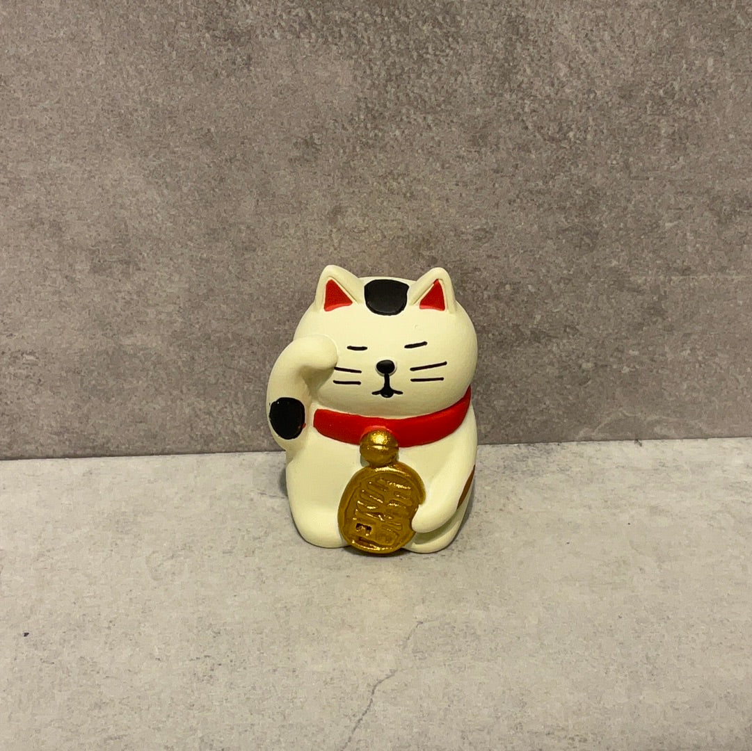 Figurine de chat