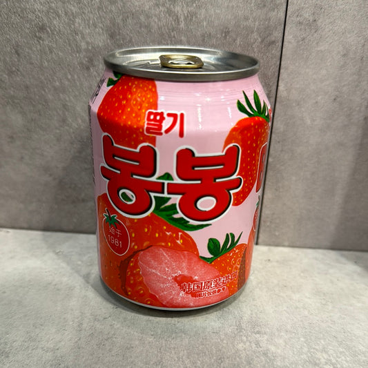 Boisson coréenne avec pulpe de fraise 韩国草莓饮料238mL