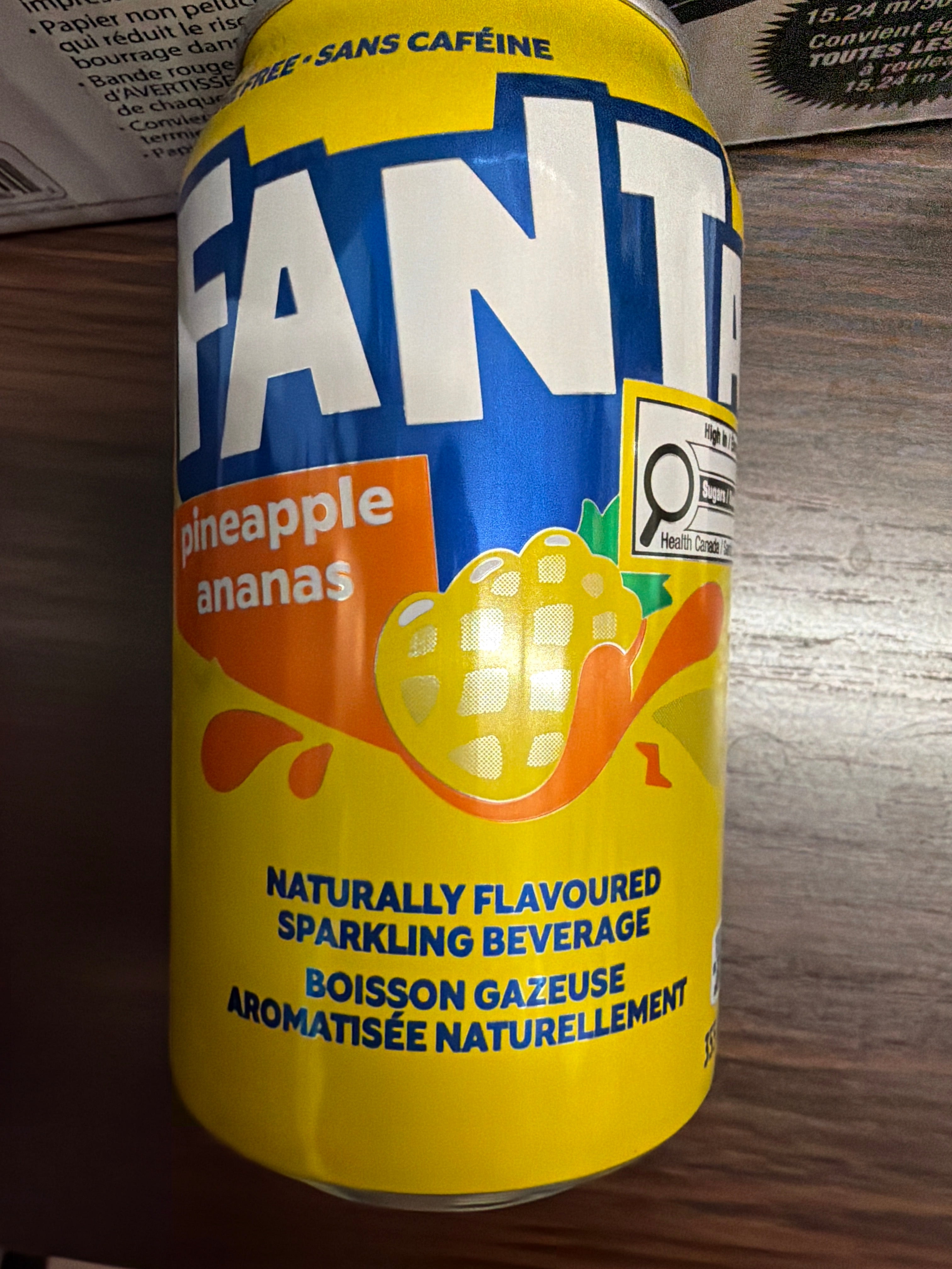 FANTA saveur d’ananas 芬达 菠萝味汽水 355mL