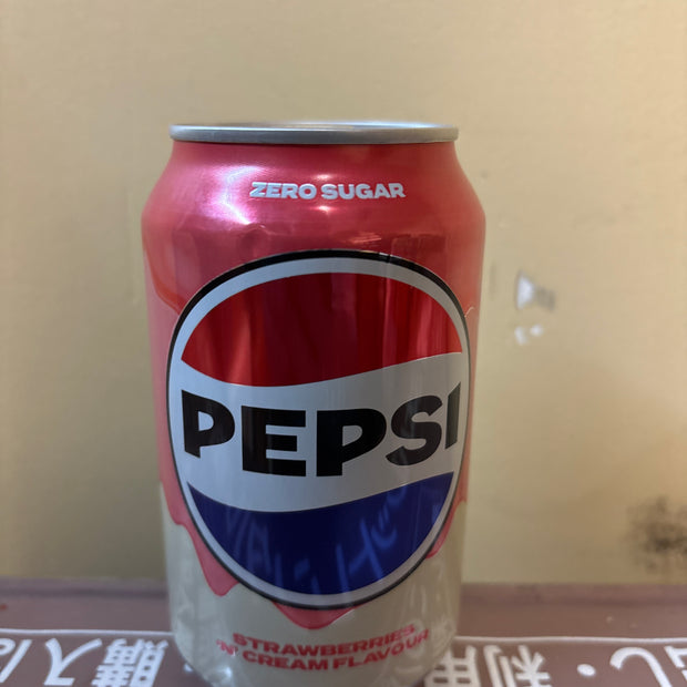Pepsi à la fraise et crème 330mL