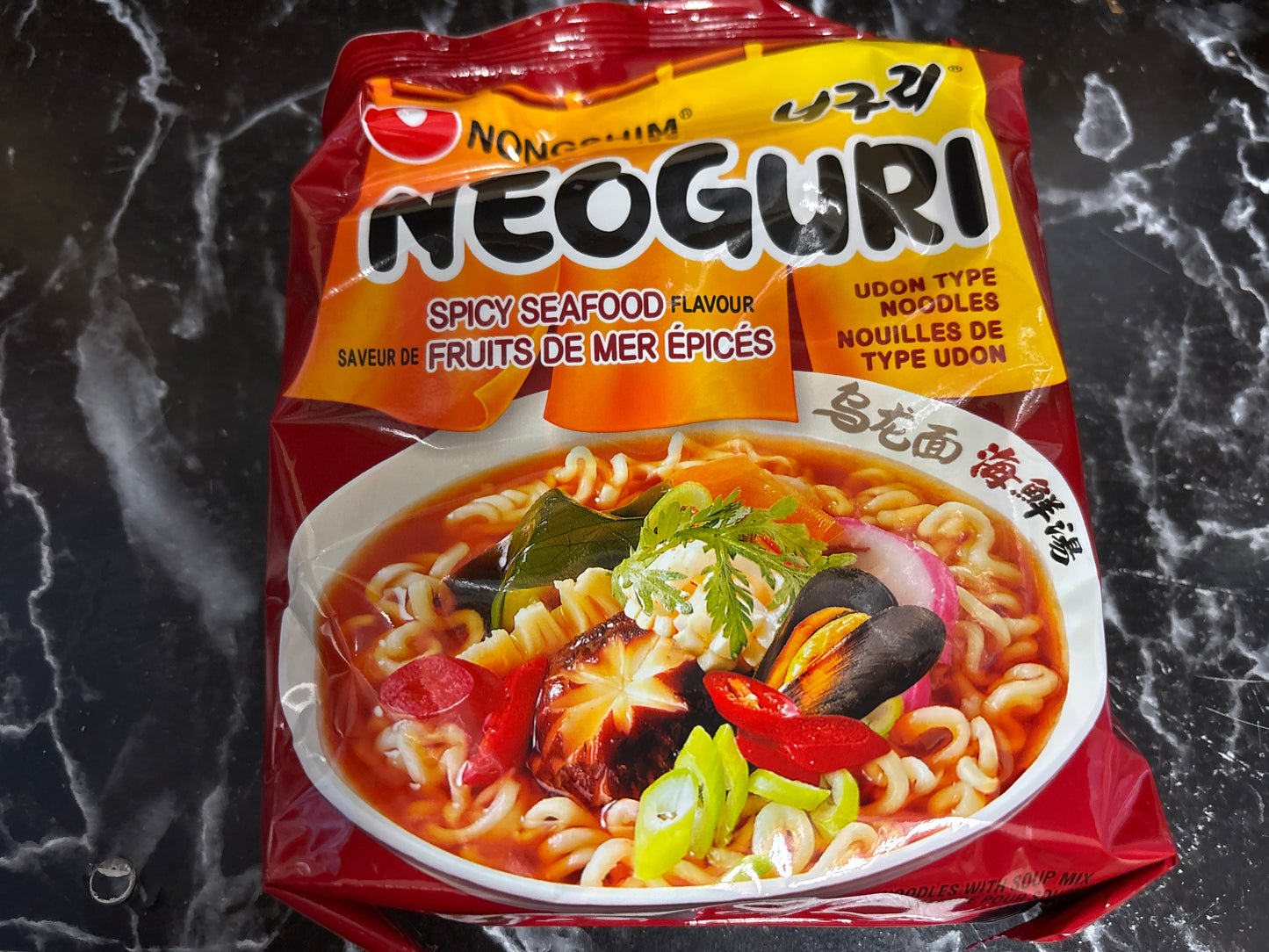 Nouilles Neoguri NONGSHIM (saveur de fruit de mer épicé) 农心 辣海鲜乌冬面 120g