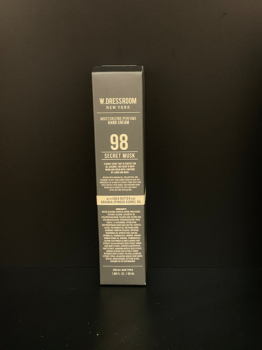 W DRESSROOM -- Crème hydratante pour les mains au parfum 98 Secret Musk