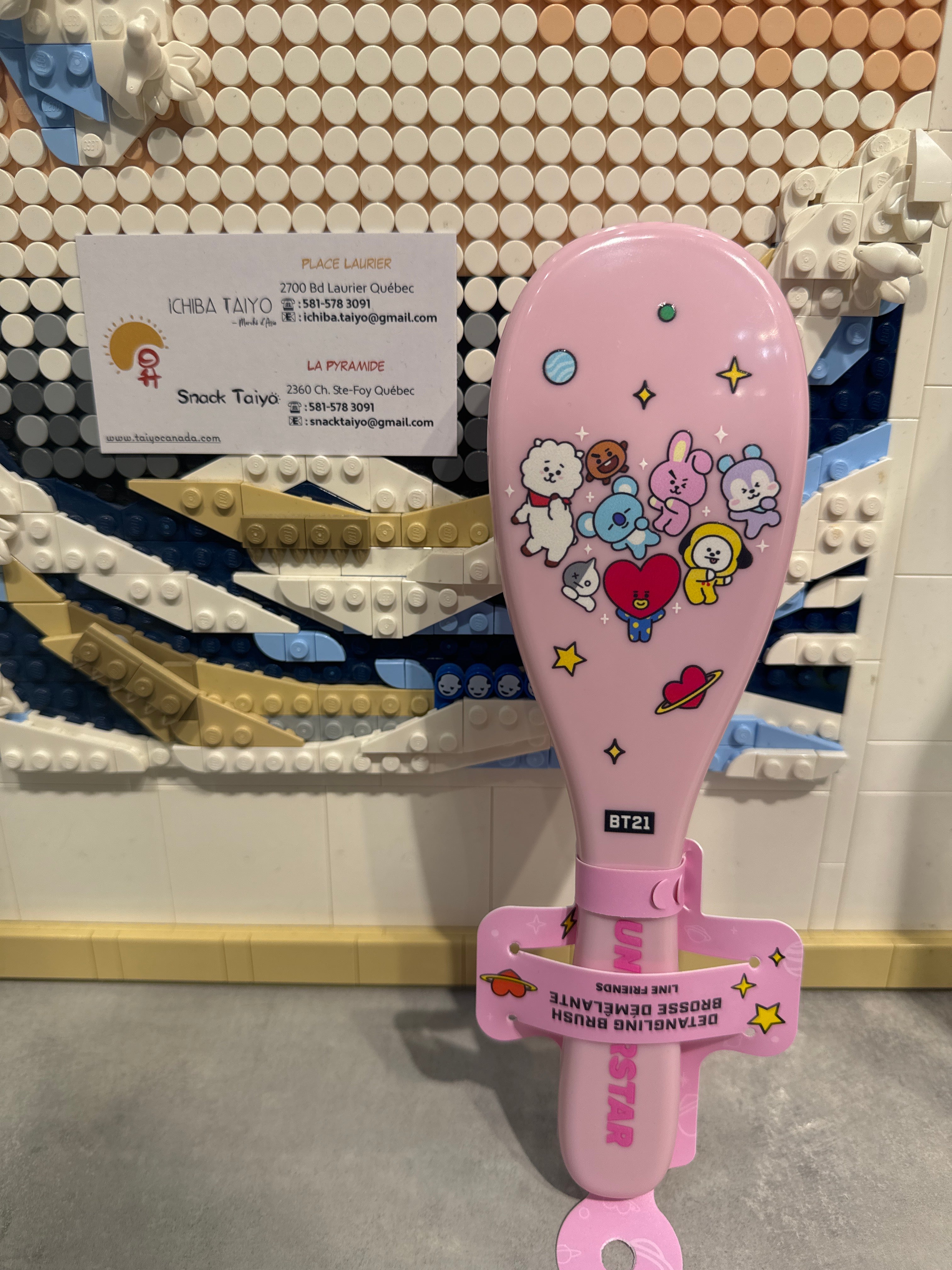 Brosse pour cheveux BT21