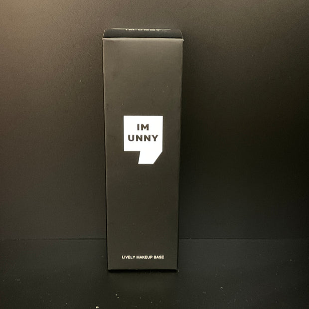 IM UNNY ## Base de maquillage vivante 02 Ondine