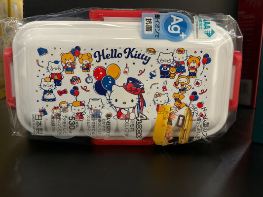 🇯🇵Boîte à bento HelloKitty Skater