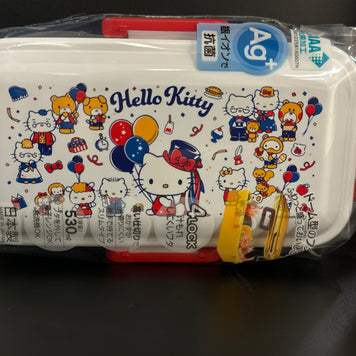 🇯🇵Boîte à bento HelloKitty Skater