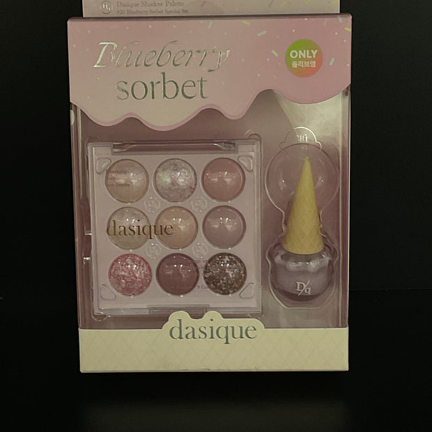 DASIQUE Shadow Palette & Nail Set 20 Blueberry Sorbet