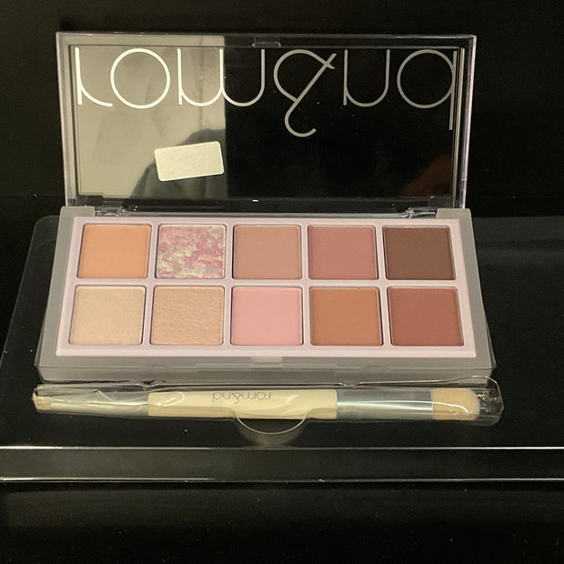 ROMAND Mieux que la palette avec un ensemble de pinceaux 09 Dreamy Lilac Garden