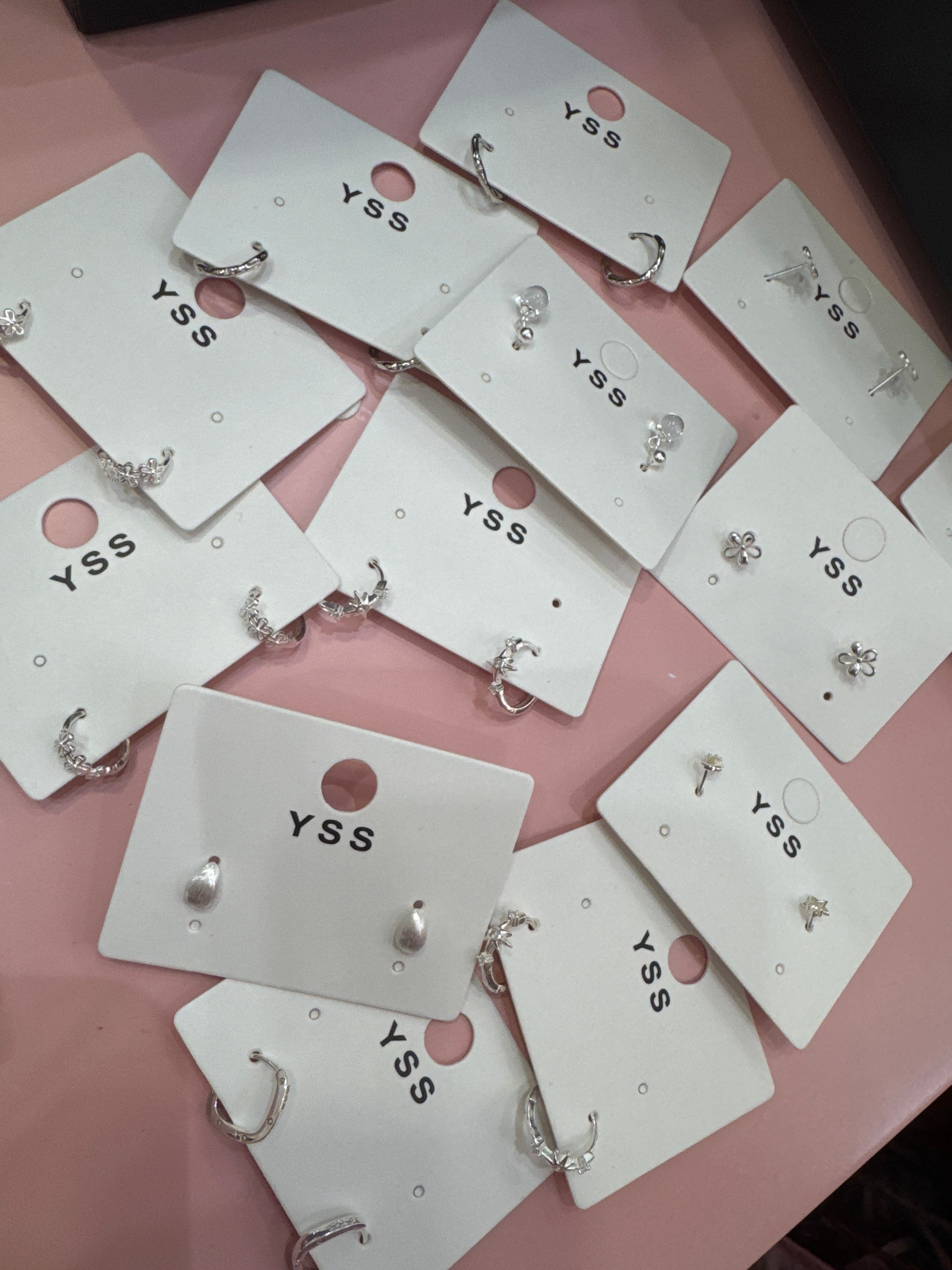 Boucle d’oreille en argent (YSS)