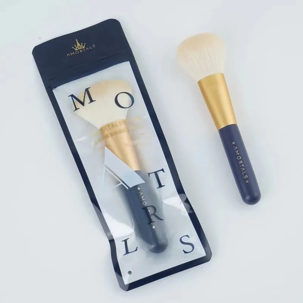 AMORTALS HD Silk Loose Powder Brush