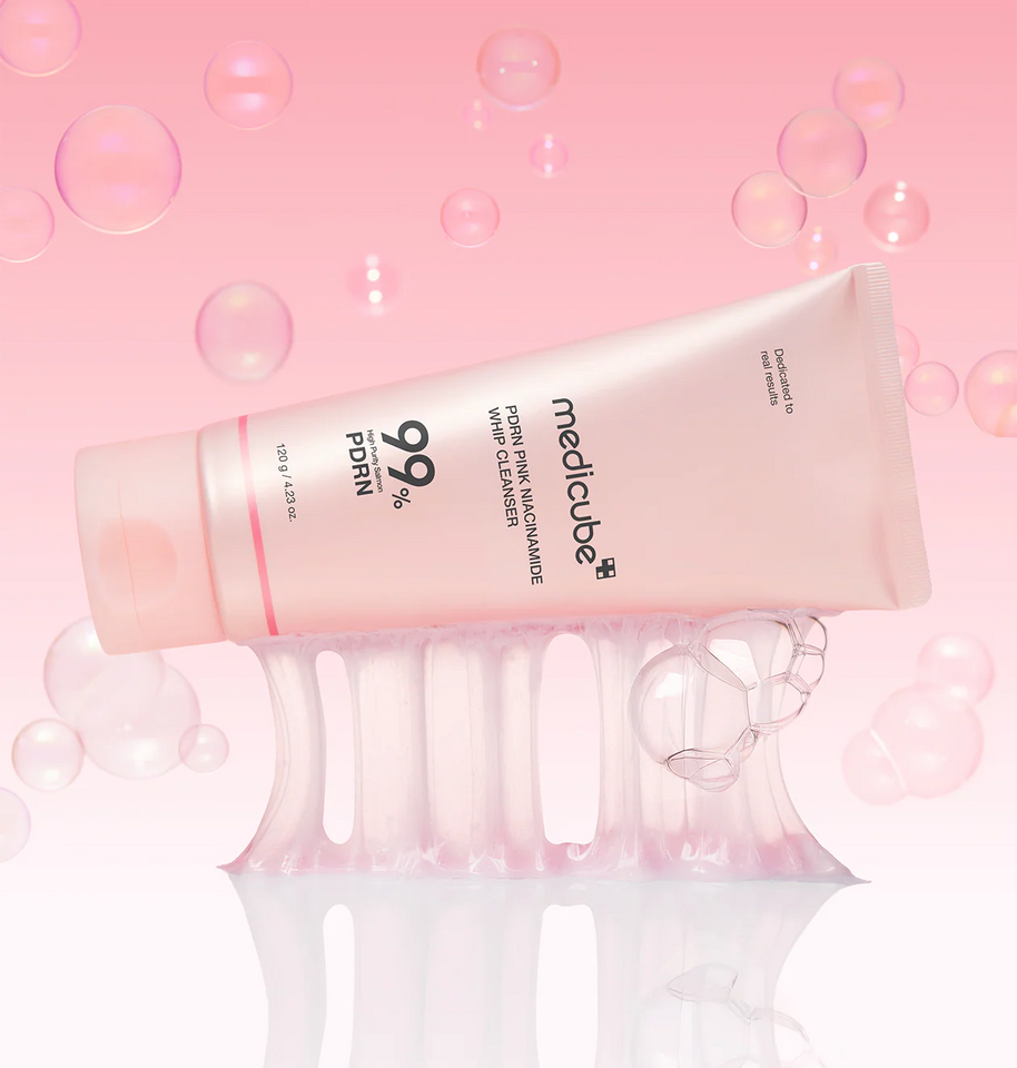 MEDICUBE PDRN Pink Niacinamide Whip Cleanser 120g