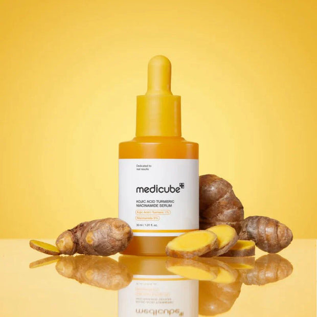 MEDICUBE Kojic Acid Turmeric Niacinamide Sérum 30ml