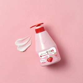 KWAILNARA Lotion pour le corps au lait de fraise 560g