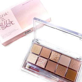 CLIO Pro Eye Palette 13 Picnic By The Sunset