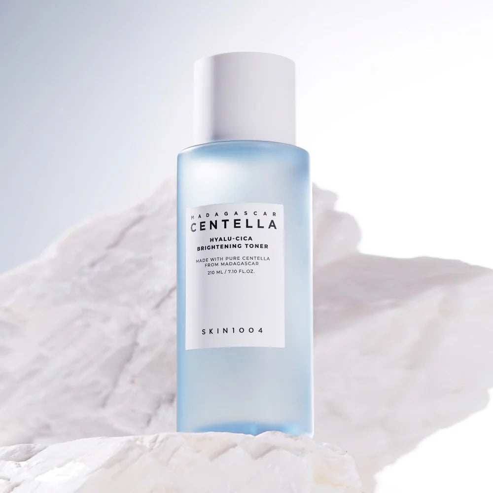 SKIN1004 Toner Éclaircissant Hyalu-Cica 210ml