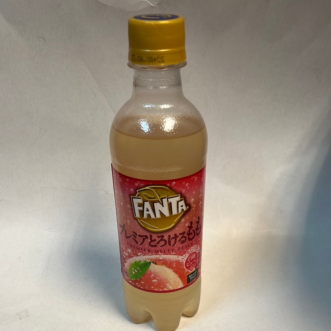 FANTA japonais aux pêches blanches Premium (10%jus) 380ml