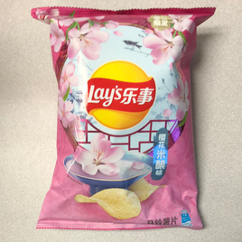 Chips Lay’s (saveur de riz fermenté Sakura) 乐事 樱花米酿味 60g