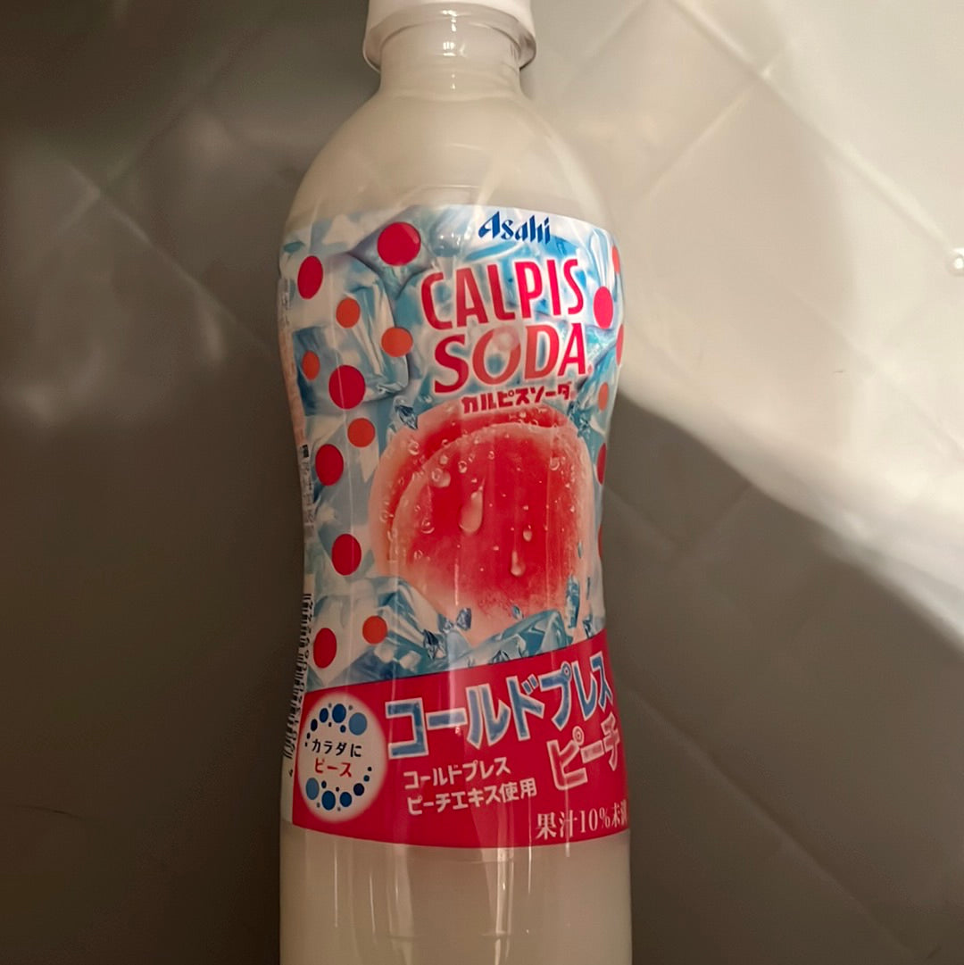 CALPIS SODA(saveur pêche) 500ml