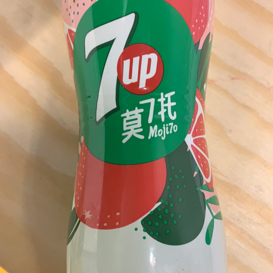 7 up Mojito (saveur de pamplemousse) 550mL