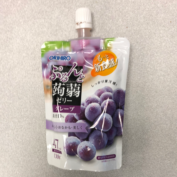 Jelly japonais (saveur raisin noir) ORIHIRO 日本黑葡萄吸吸果冻 130g