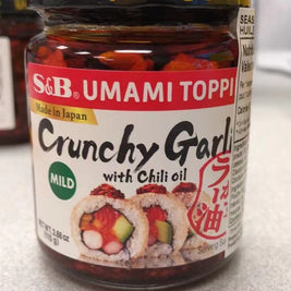 Crunchy Garlic with chili oil S&B Umami Topping