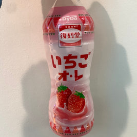 Liquidation-Lait à la fraise DyDo 430ml