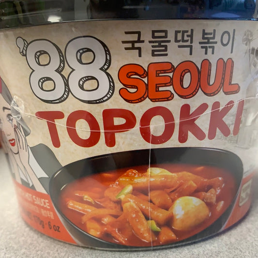 Topokki instantané avec sauce épicée 88 SEOUL Surasang 辣炒年糕170g